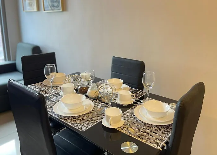 8 Adriatico 23 1 Bedroom With Balcony In Ermita Near Us Embassy And Saint Lukes Medical Extension Clinic Appartement *