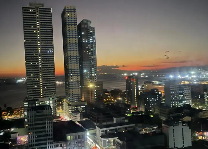 8 Adriatico 23 1 Bedroom With Balcony In Ermita Near Us Embassy And Saint Lukes Medical Extension Clinic Manille